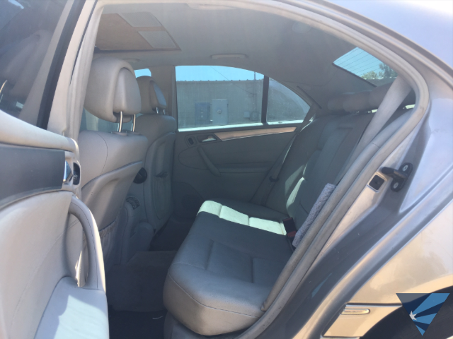 2007 Mercedes interior rear driver side